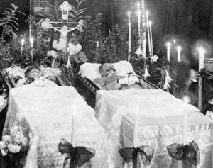 Archduke/Archduchess of
Austria-Hungary Funeral